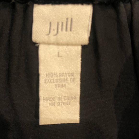 J Jill black velvet skirt with crochet trim - Picture 6 of 6